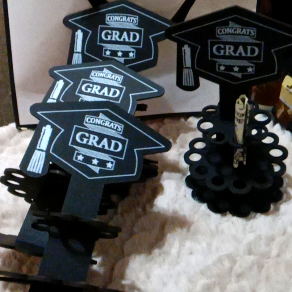 NWT set of 4 "congrats grad" money saver